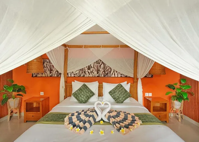 Suarga Private Pool Villa *