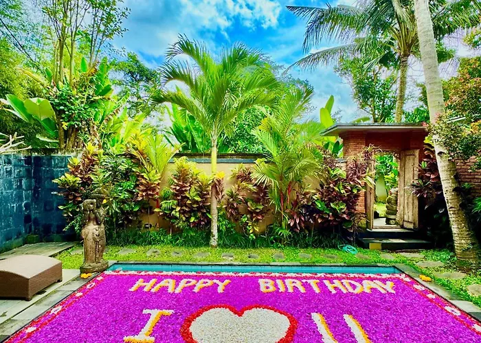 Villa Suarga Private Pool *